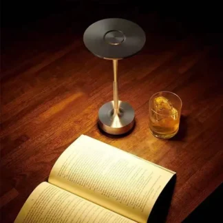 Lampe sans fil LUMZA — bureau · rechargeable design